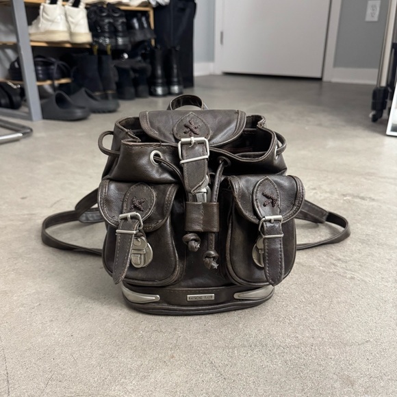 Vintage Leather Backpack main image 9